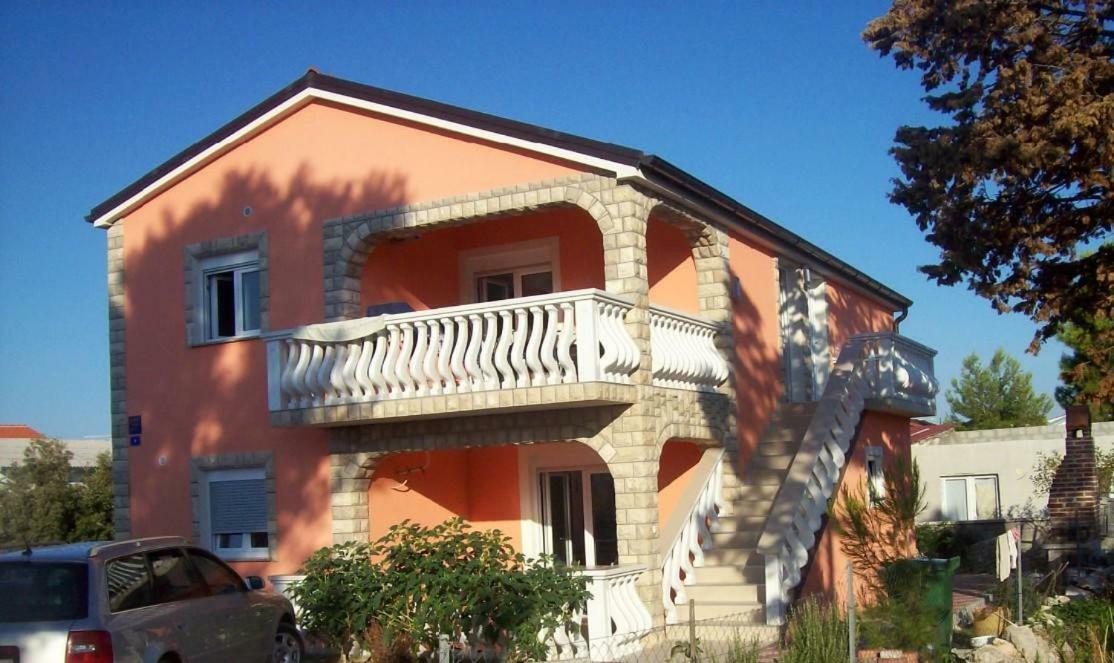 Apartments With A Parking Space Vir - 17422 Bagian luar foto